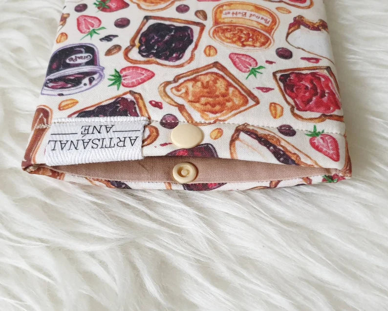 PB&J ereader sleeve