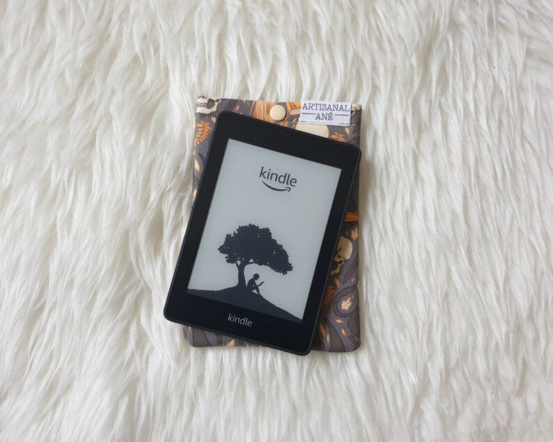 Witchy eReader sleeve - Made to order