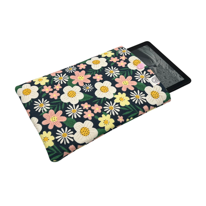Flower power ereader sleeve - Made to Order
