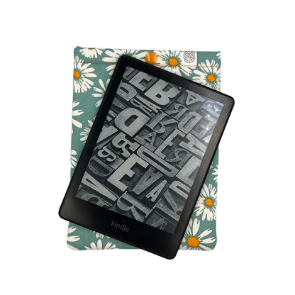 Daisy chain ereader sleeve - Made to Order
