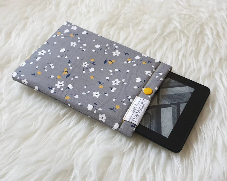 Grey Meadow eReader sleeve - Made to order