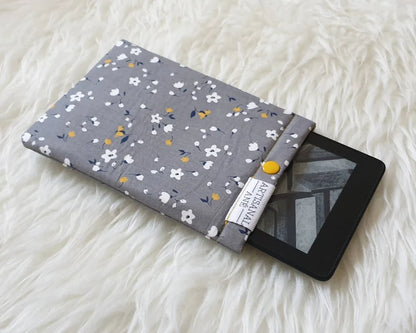 Grey Meadow eReader sleeve - Made to order