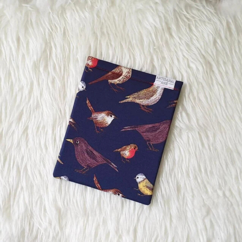 Little Robin book sleeve - Made to Order